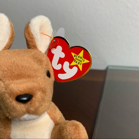 NWT 1996 TY Beanie Babies “Pouch” Kangaroo Stuffie - Picture 2 of 9